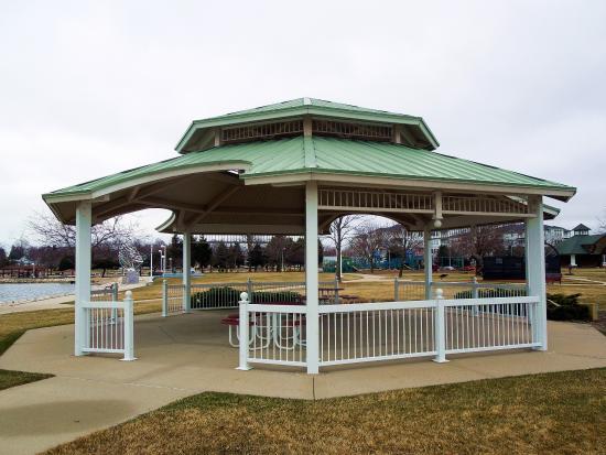 Ludington Waterfront Park